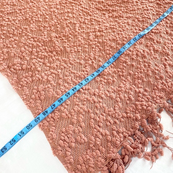 Decorative Throw Blanket - Picture 4 of 14